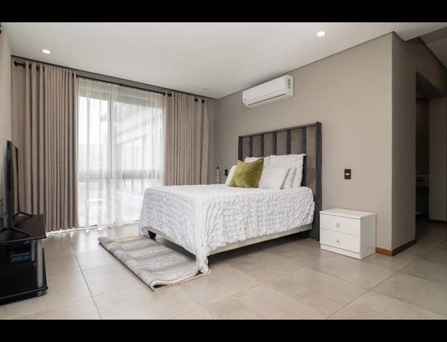 4 BEDROOM HOUSE FOR SALE IN SALT ROCK